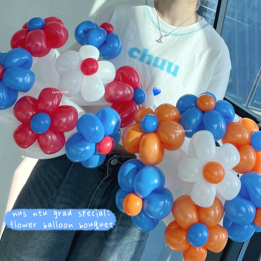 NUS NTU graduation special handheld flower balloon bouquet 🎓💙˙✧˖°