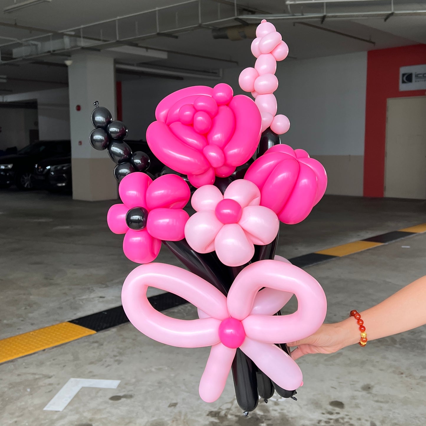 blackpink flower balloon bouquet 🖤✧˚ ༘ ⋆🩷