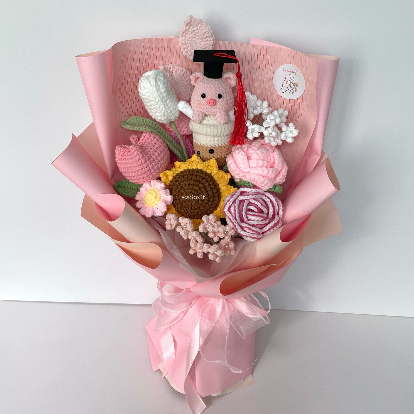 handicroft handmade crochet bubble tea pig flower bouquet piggy's pearls & petals