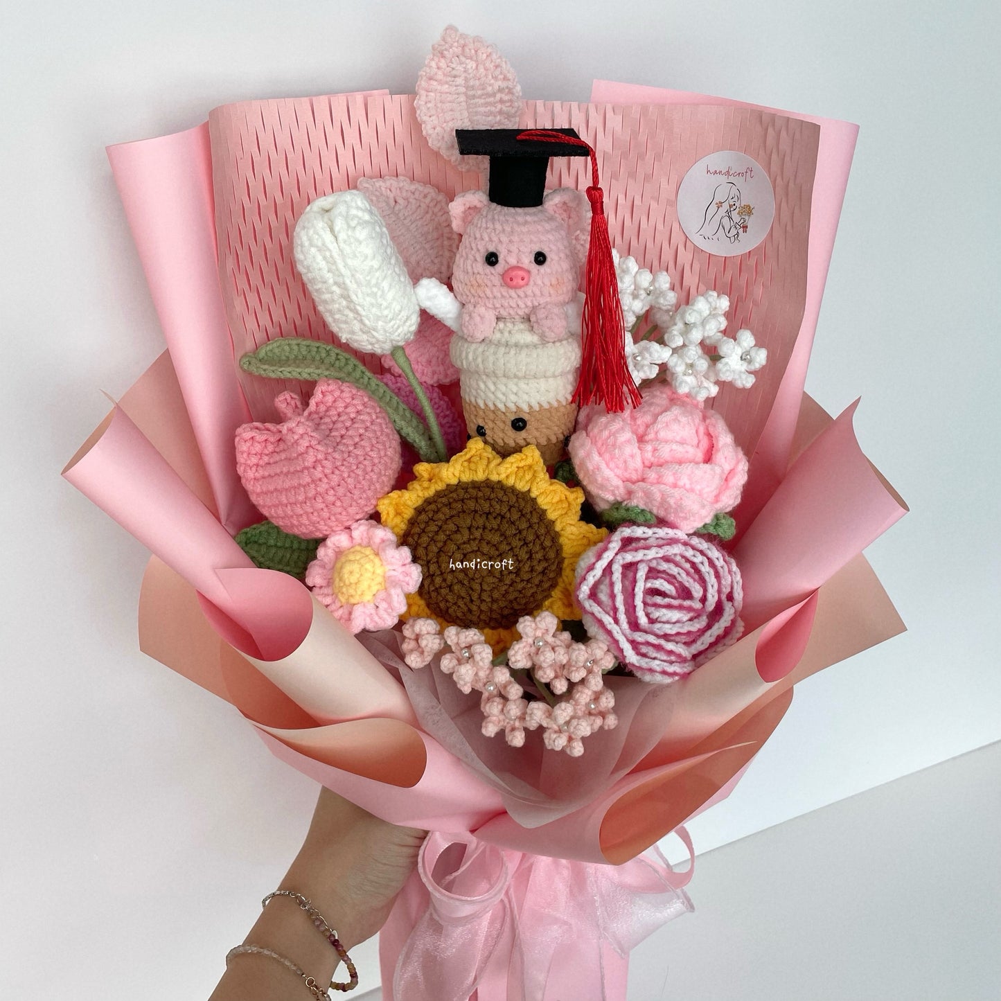 handicroft handmade crochet bubble tea pig flower bouquet piggy's pearls & petals