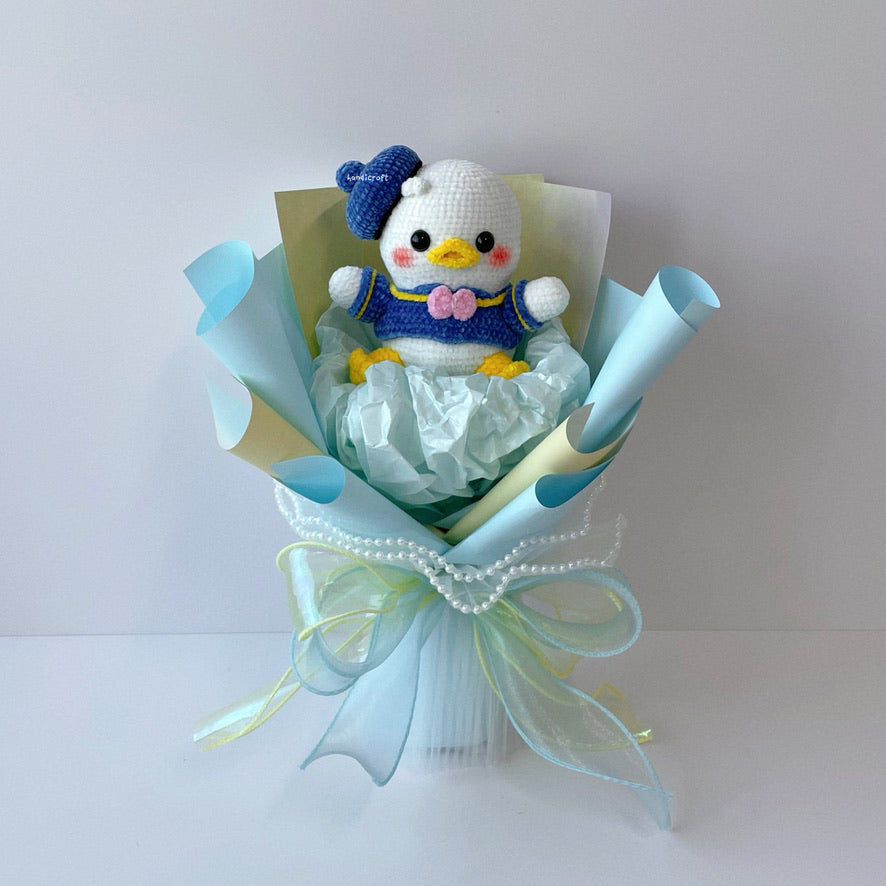 handicroft handmade crochet chubby donald duck flower bouquet