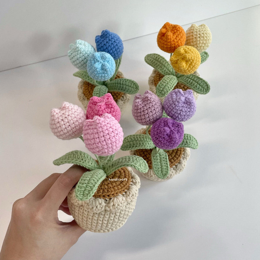 handicroft handmade crochet chubby tulip potted plant flower pot 4 colours