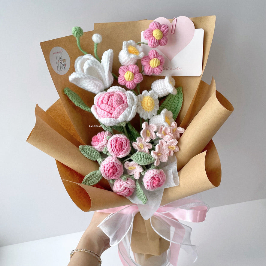 handicroft handmade crochet flower bouquet in 6 colours dreamie pink