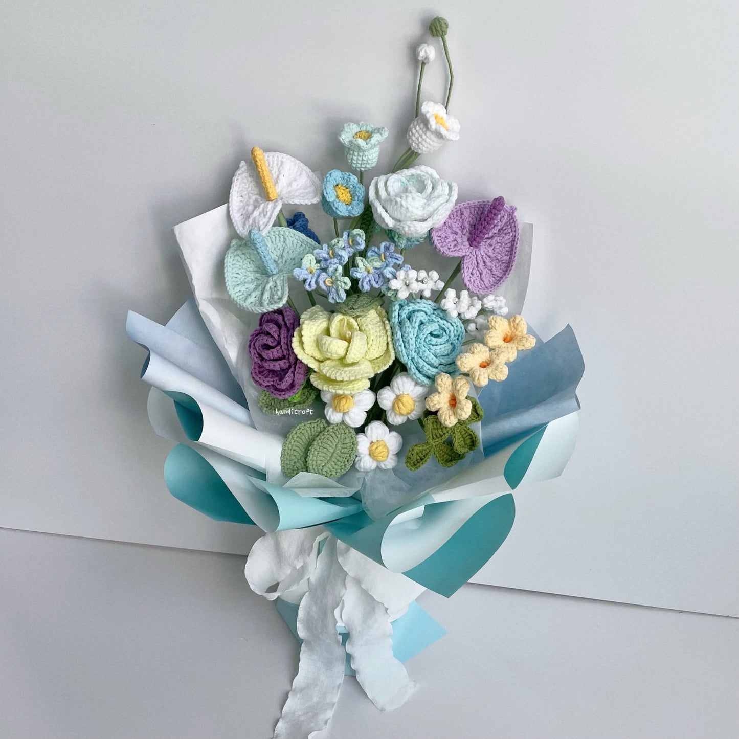 handicroft handmade crochet flower bouquet tropical daydream
