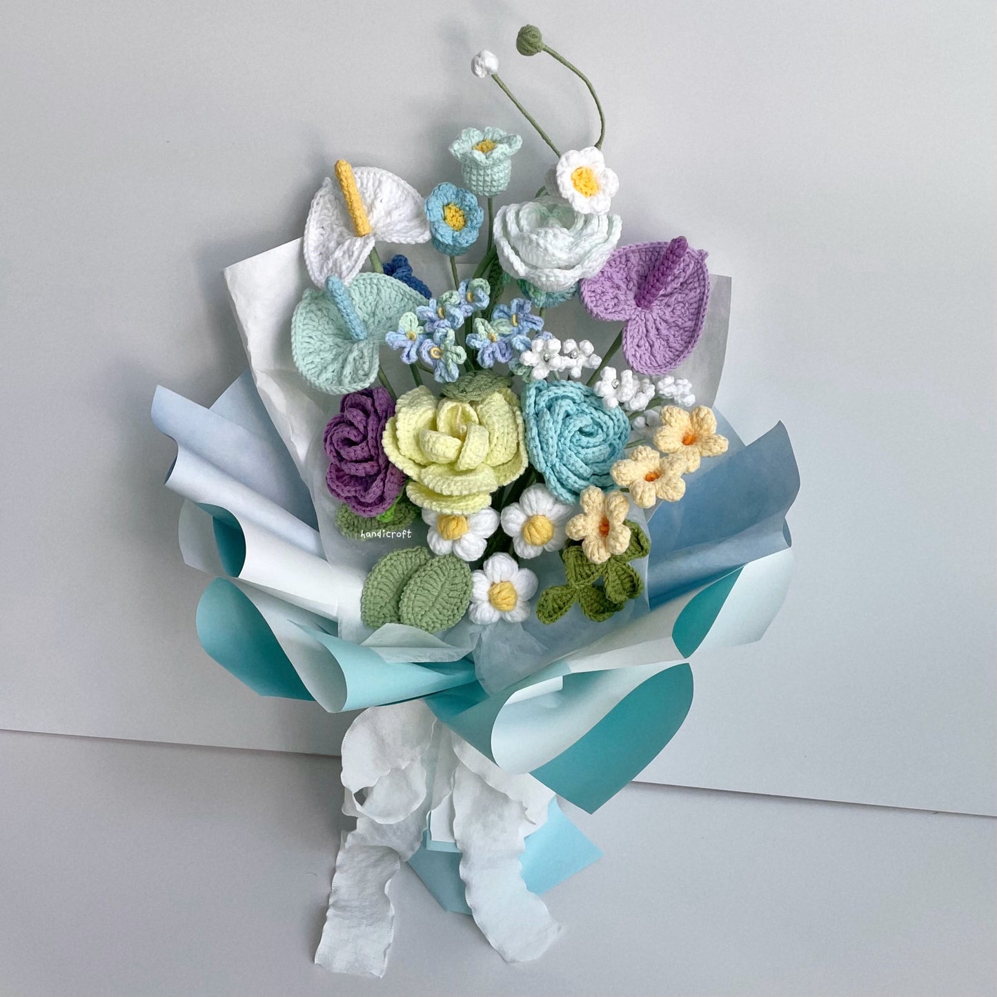 handicroft handmade crochet flower bouquet tropical daydream