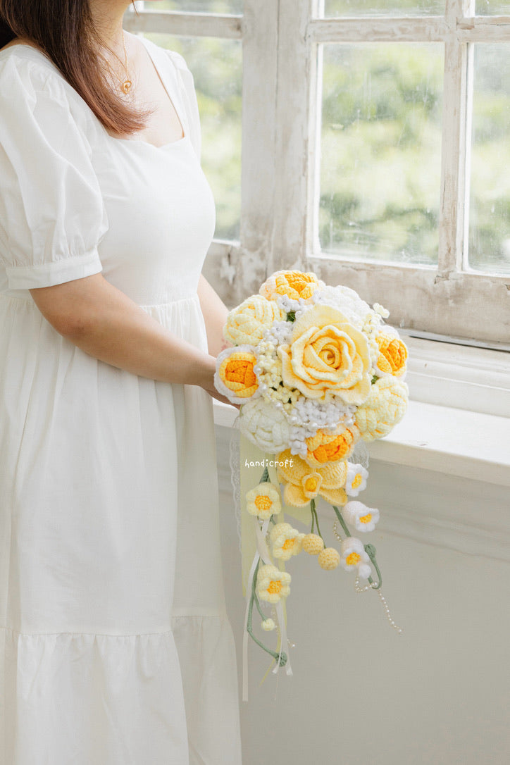 handicroft handmade crochet flower bouquet yellow bridal cascading wedding bouquet