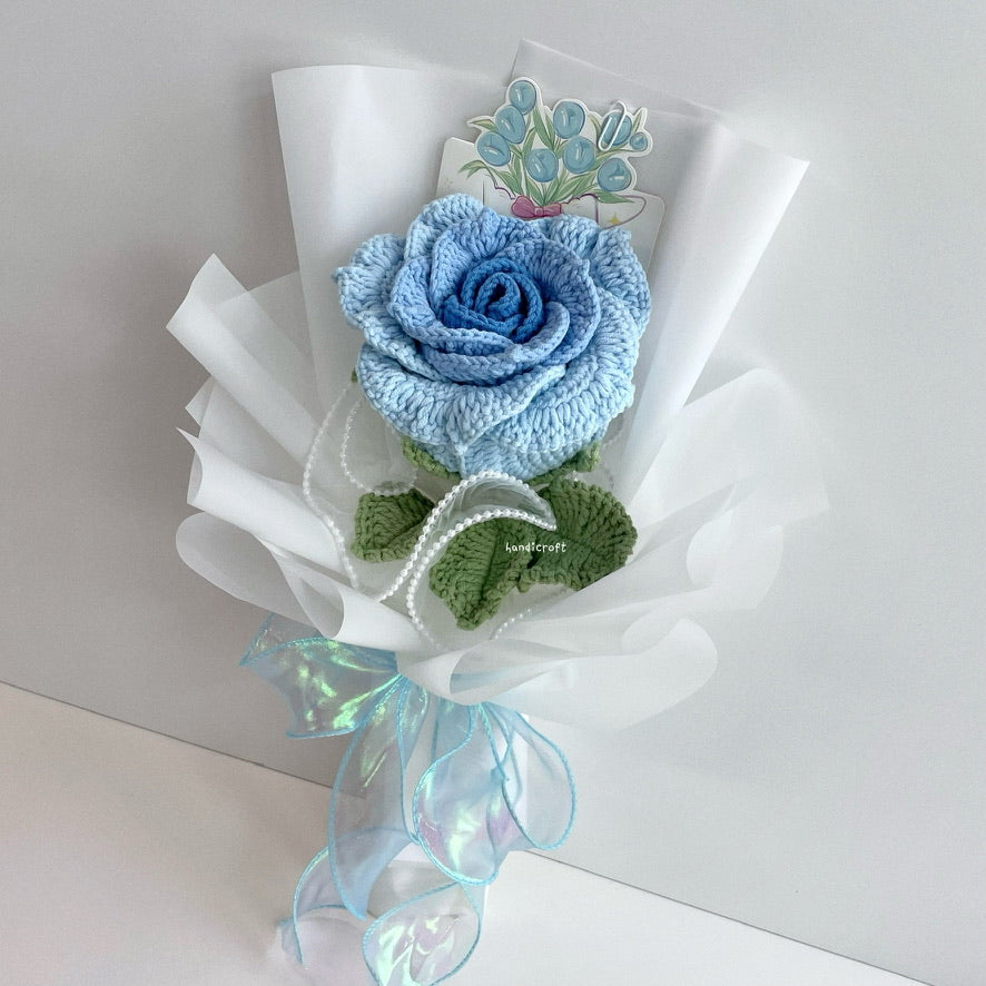 handicroft handmade crochet giant ombre thai rose flower bouquet ombre blue