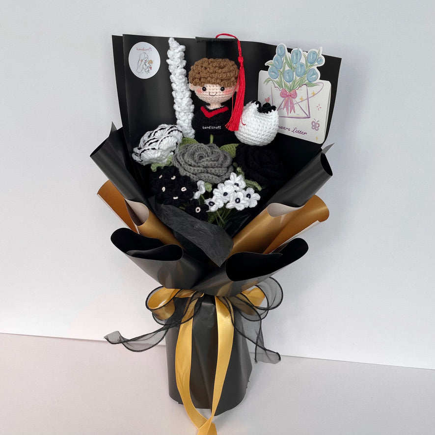 handicroft handmade crochet graduation special black & white monochrome flower bouquet shadow & shine