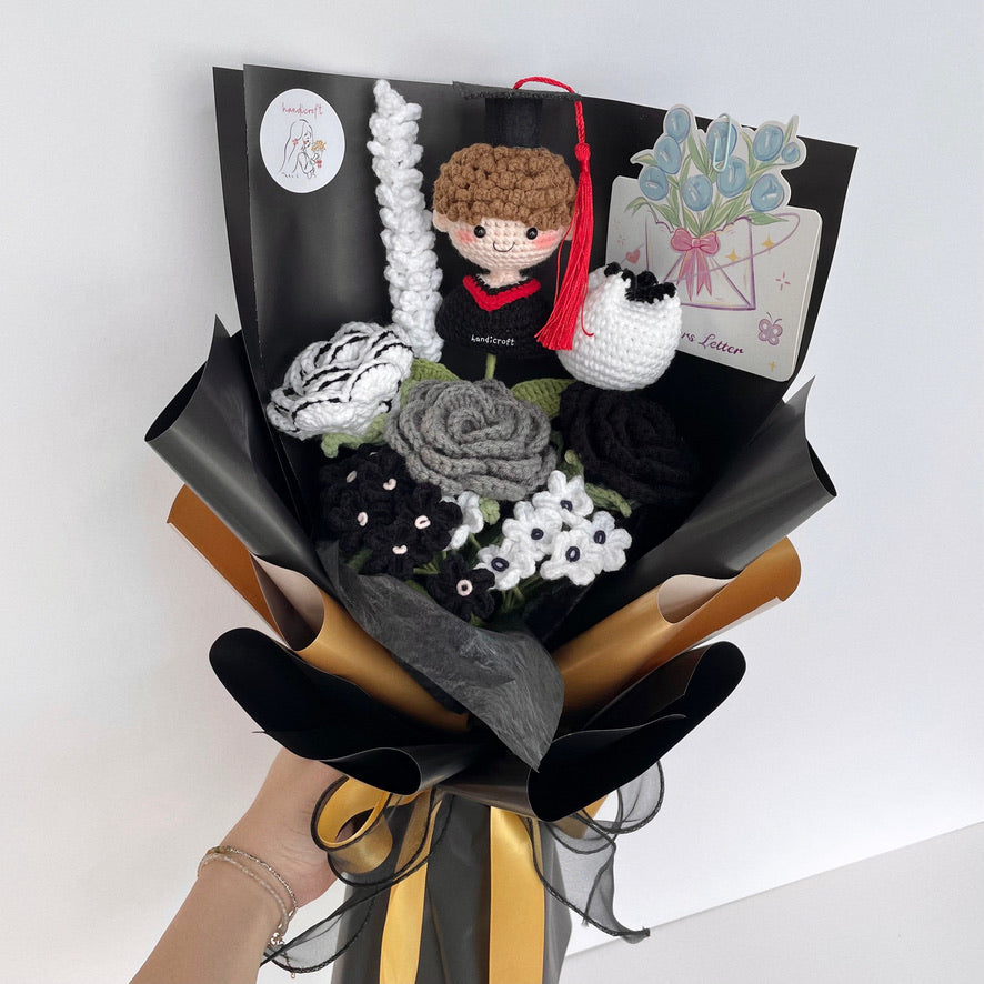 handicroft handmade crochet graduation special black & white monochrome flower bouquet shadow & shine