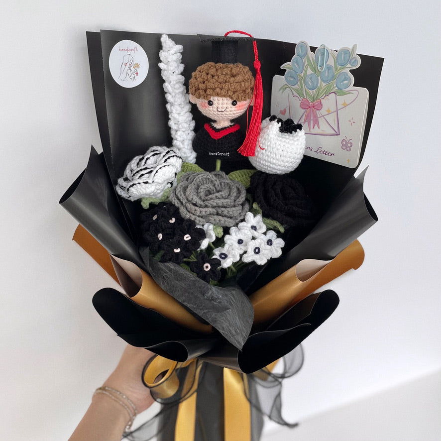 handicroft handmade crochet graduation special black & white monochrome flower bouquet shadow & shine