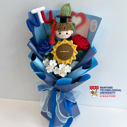 handicroft handmade crochet graduation special flower bouquet NTU special blooms NTU colour theme