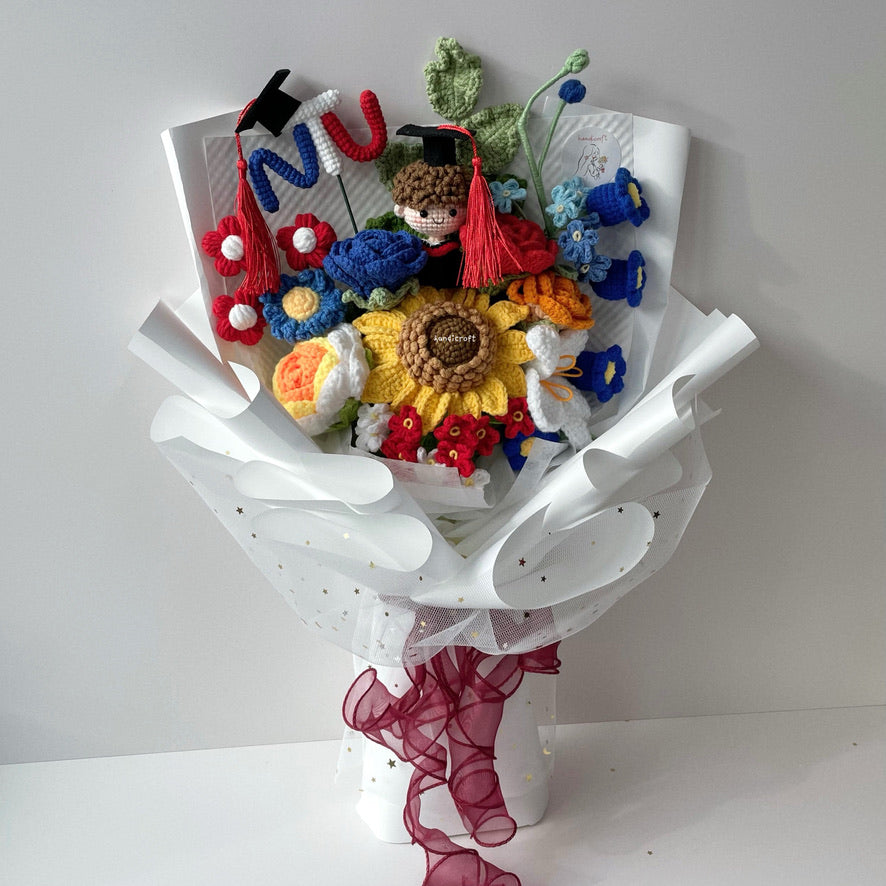 handicroft handmade crochet graduation special flower bouquet NTU special blooms garden edition