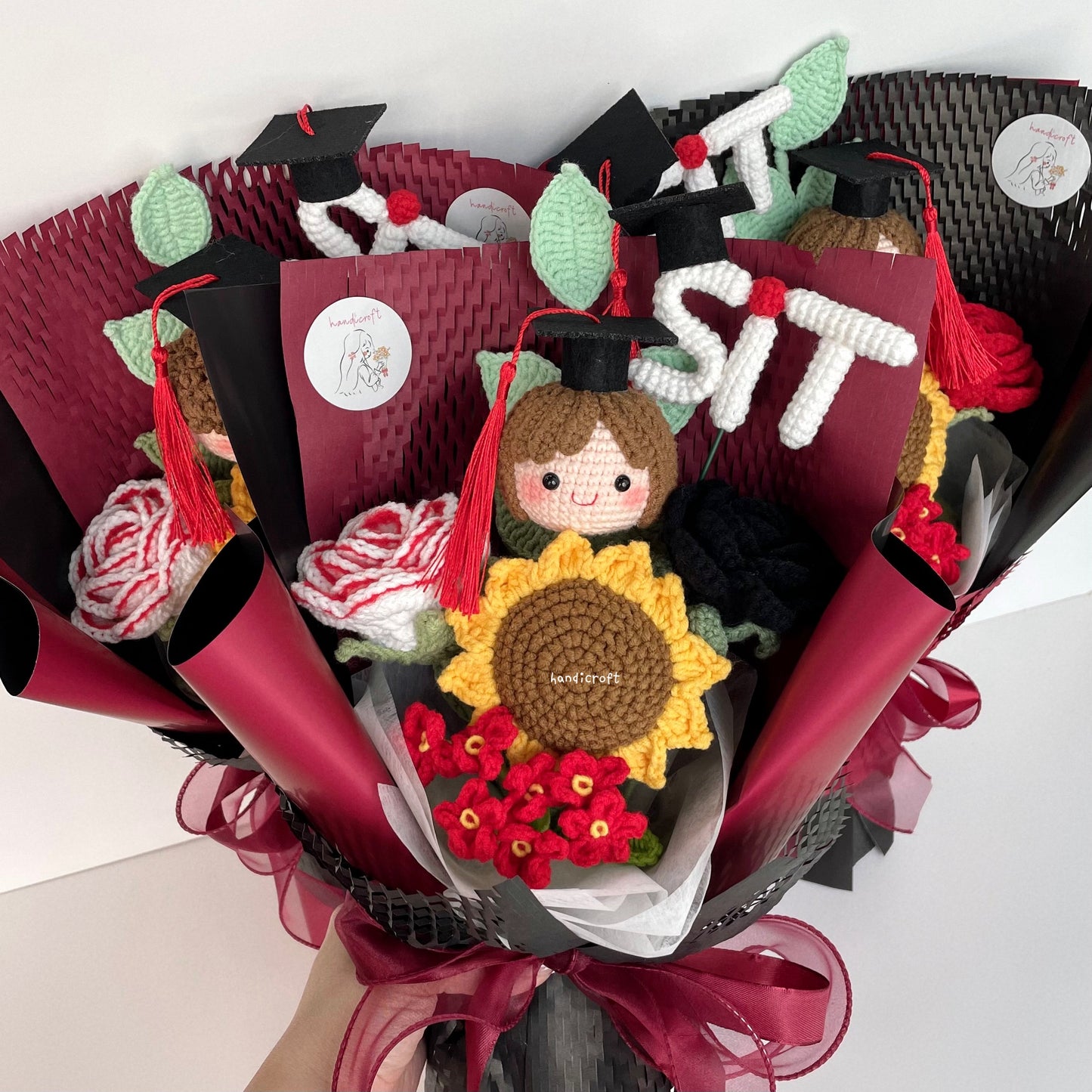 handicroft handmade crochet graduation special flower bouquet SIT special blooms version 2