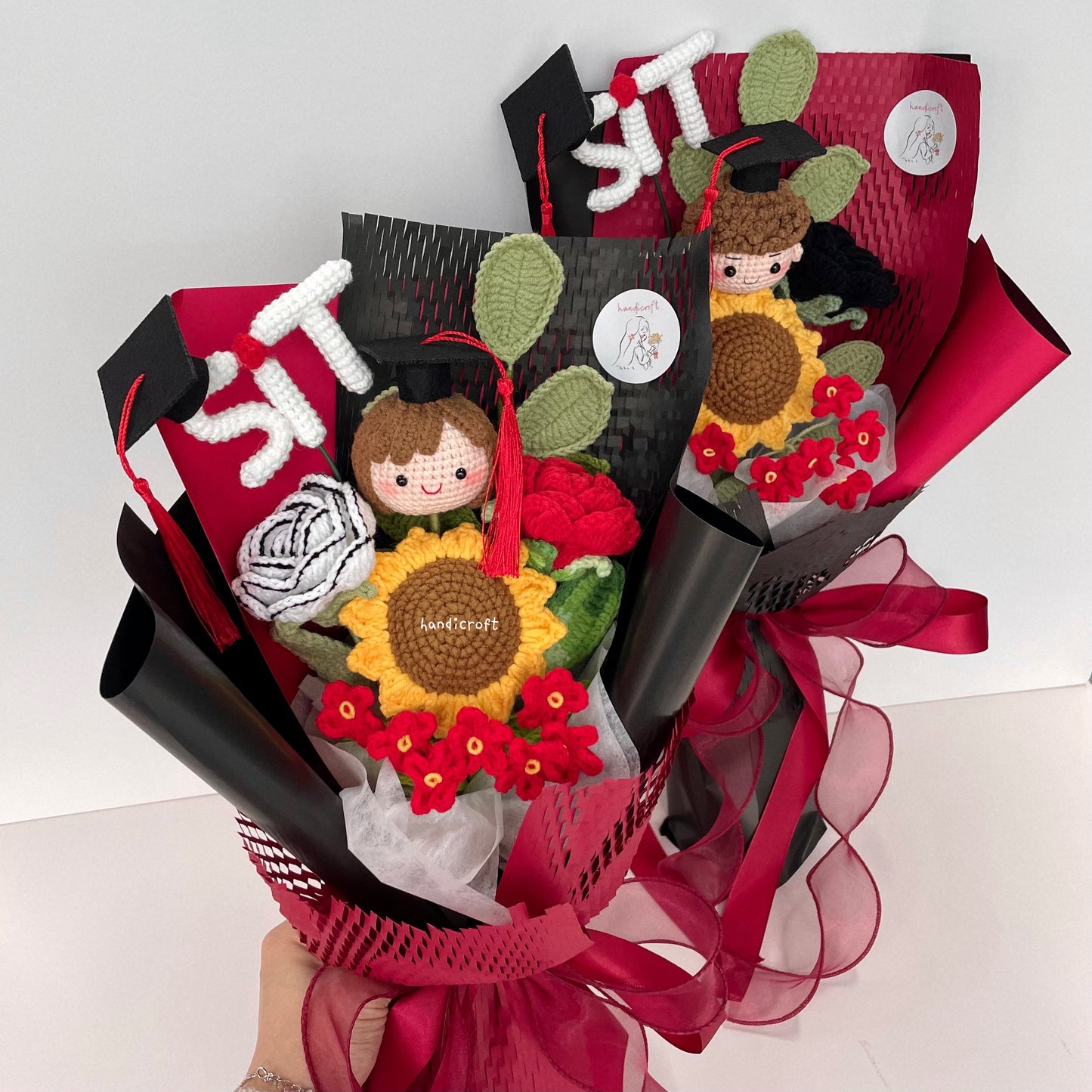 handicroft handmade crochet graduation special flower bouquet SIT special blooms version 2 colour theme B girl