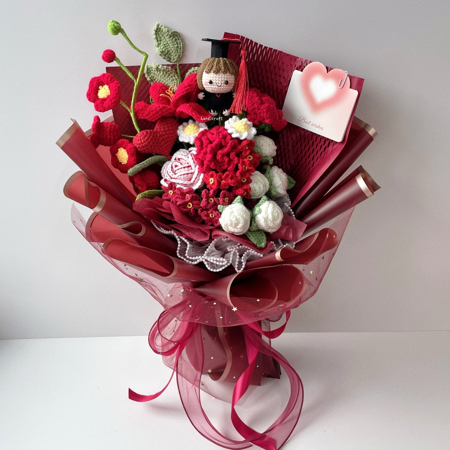 handicroft handmade crochet graduation special red flower bouquet no red-grads