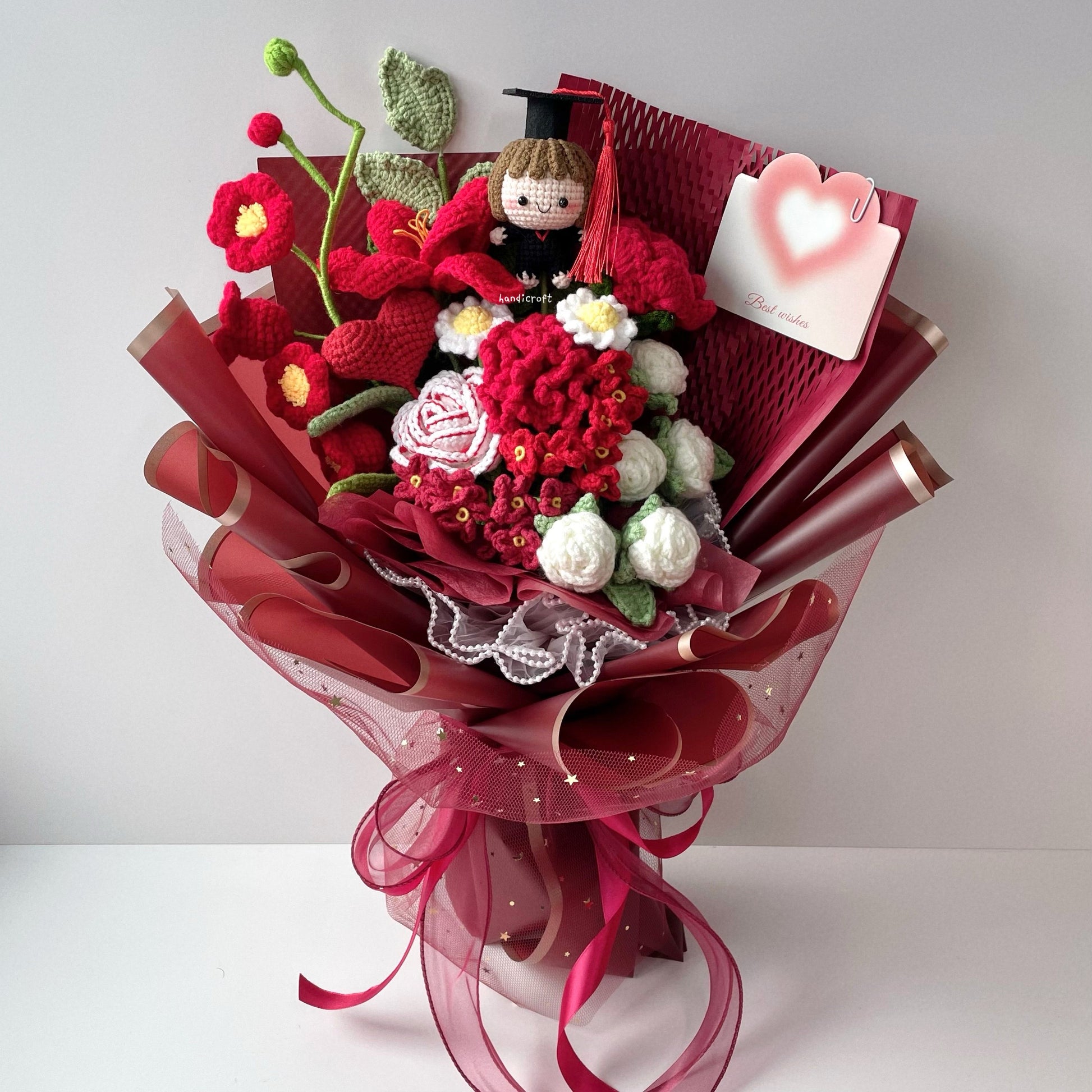 handicroft handmade crochet graduation special red flower bouquet no red-grads