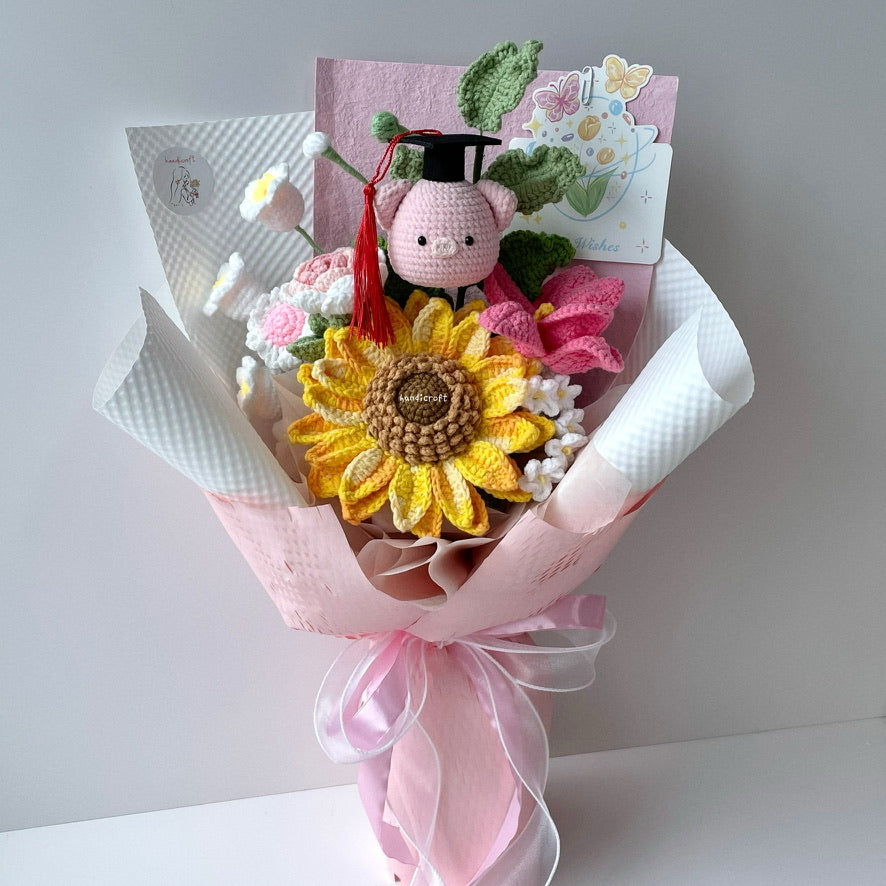 handicroft handmade crochet jumbo sunflower pig flower bouquet oink & onward pink