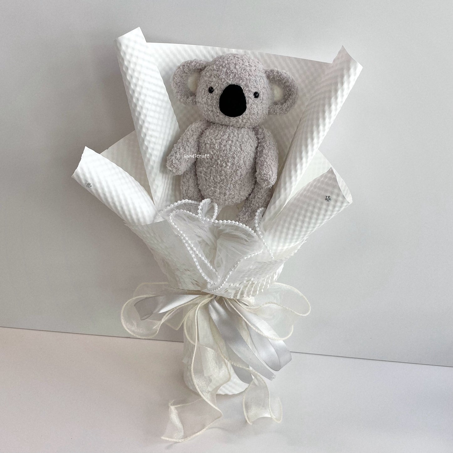 handicroft handmade crochet koala animal flower bouquet koala in bloom