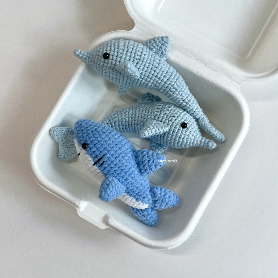 handicroft handmade crochet little ocean club aquatic sea animals amigurumi keychain