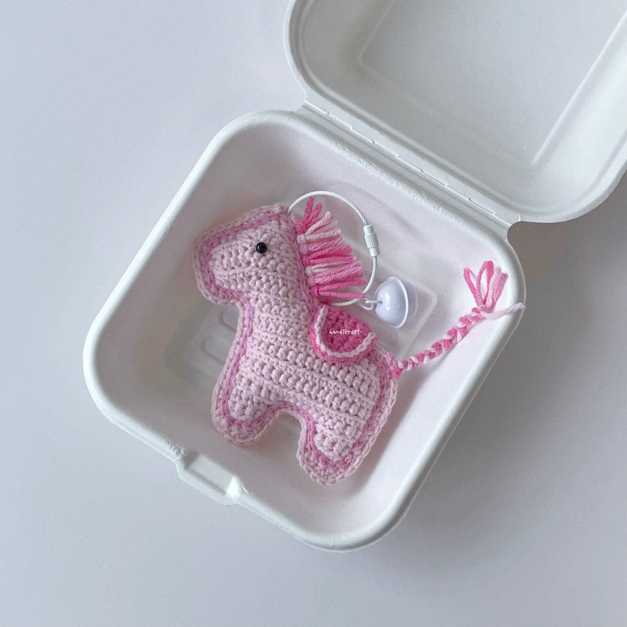 handicroft handmade crochet little pony hermes horse animal amigurumi keychain