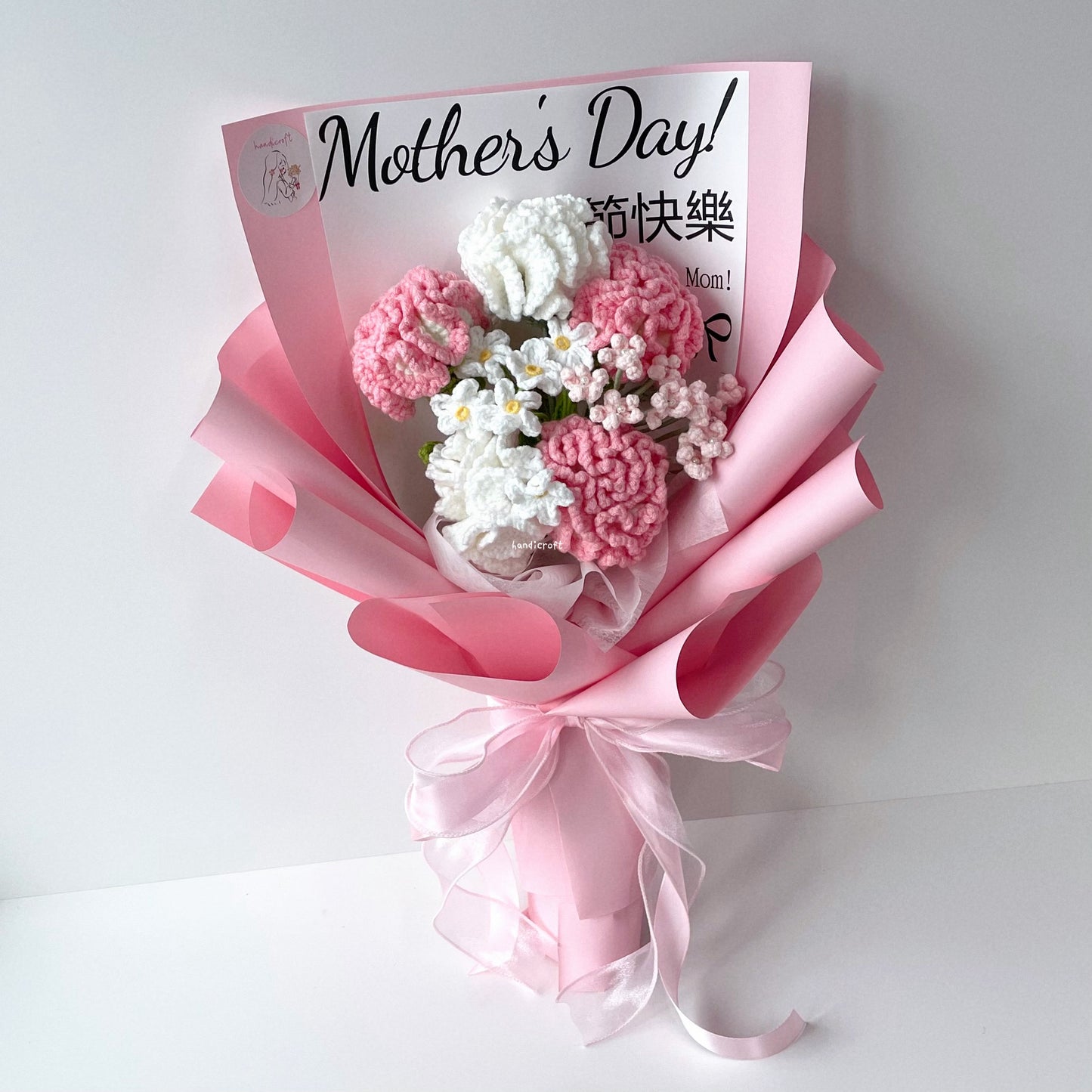 handicroft handmade crochet mother's day carnation flower bouquet a little love bloom pink