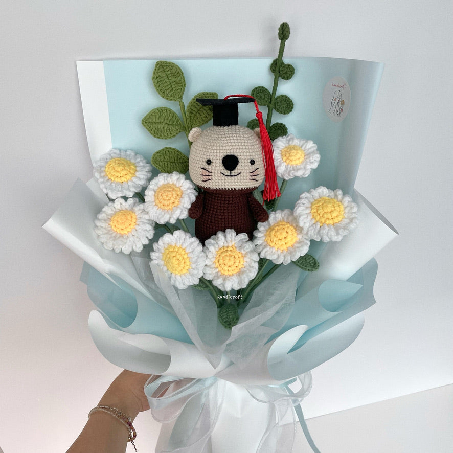 handicroft handmade crochet otter flower bouquet otterly daisies
