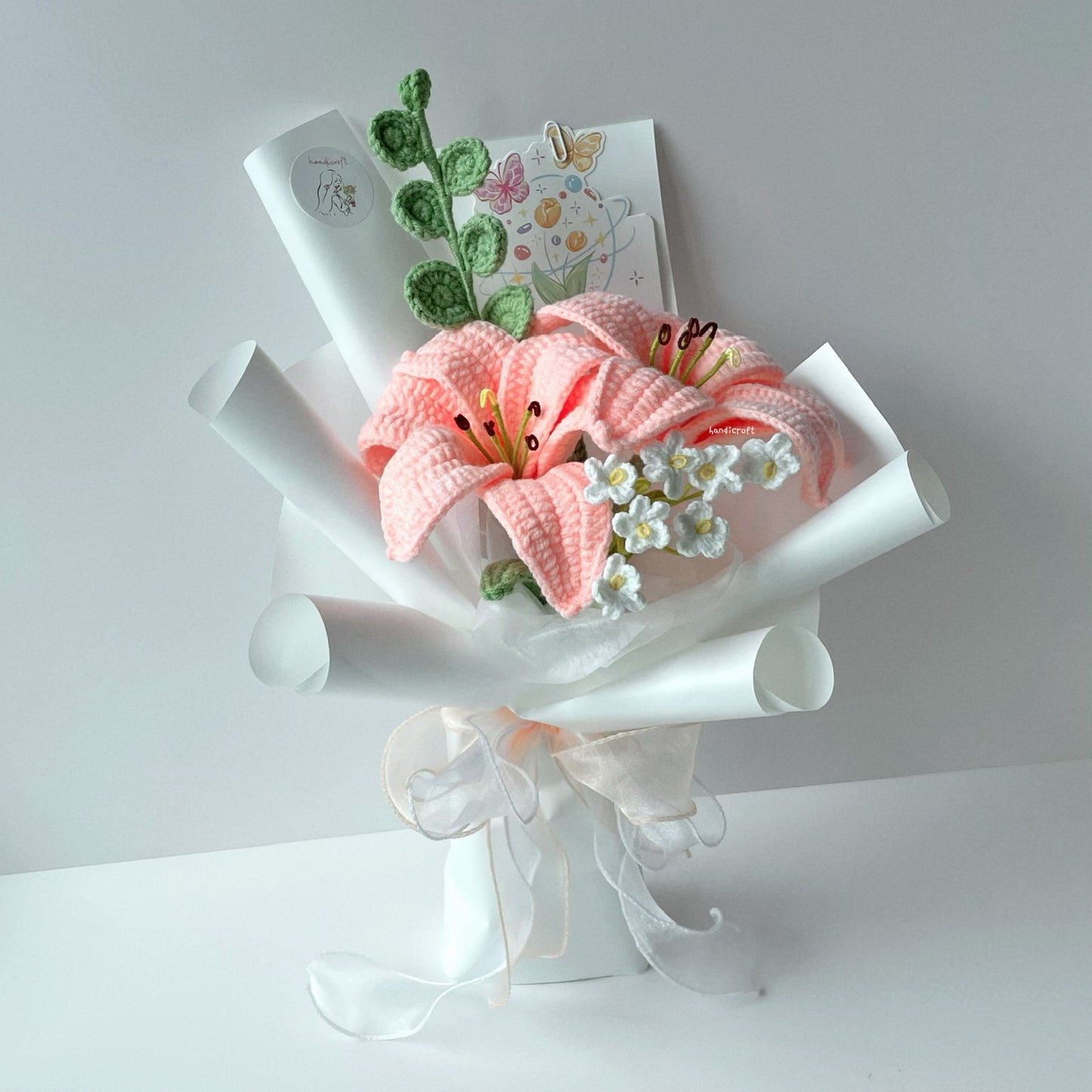 handicroft handmade crochet peach pink lily flower bouquet lily loveletter
