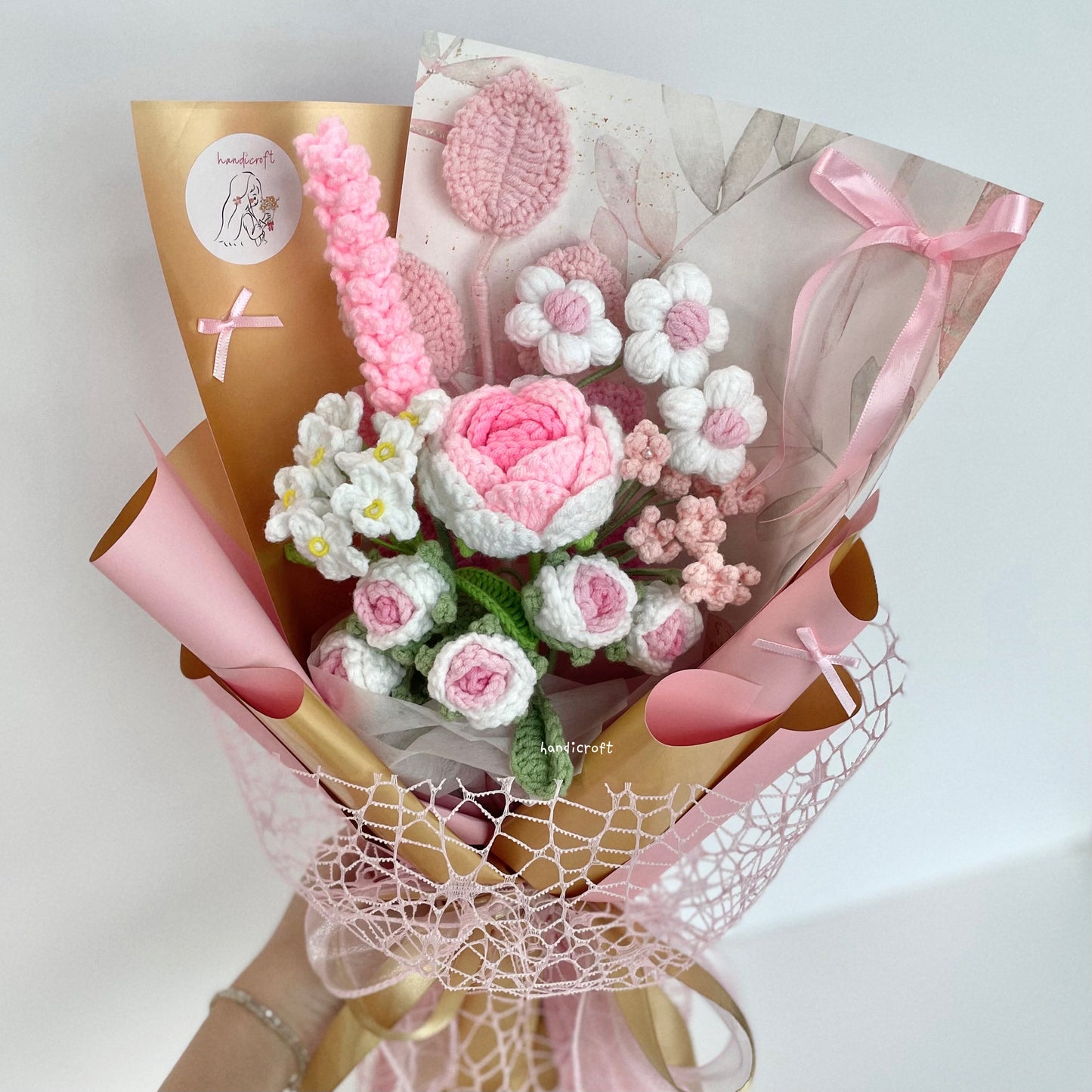 handicroft handmade crochet pink flower bouquet golden blush