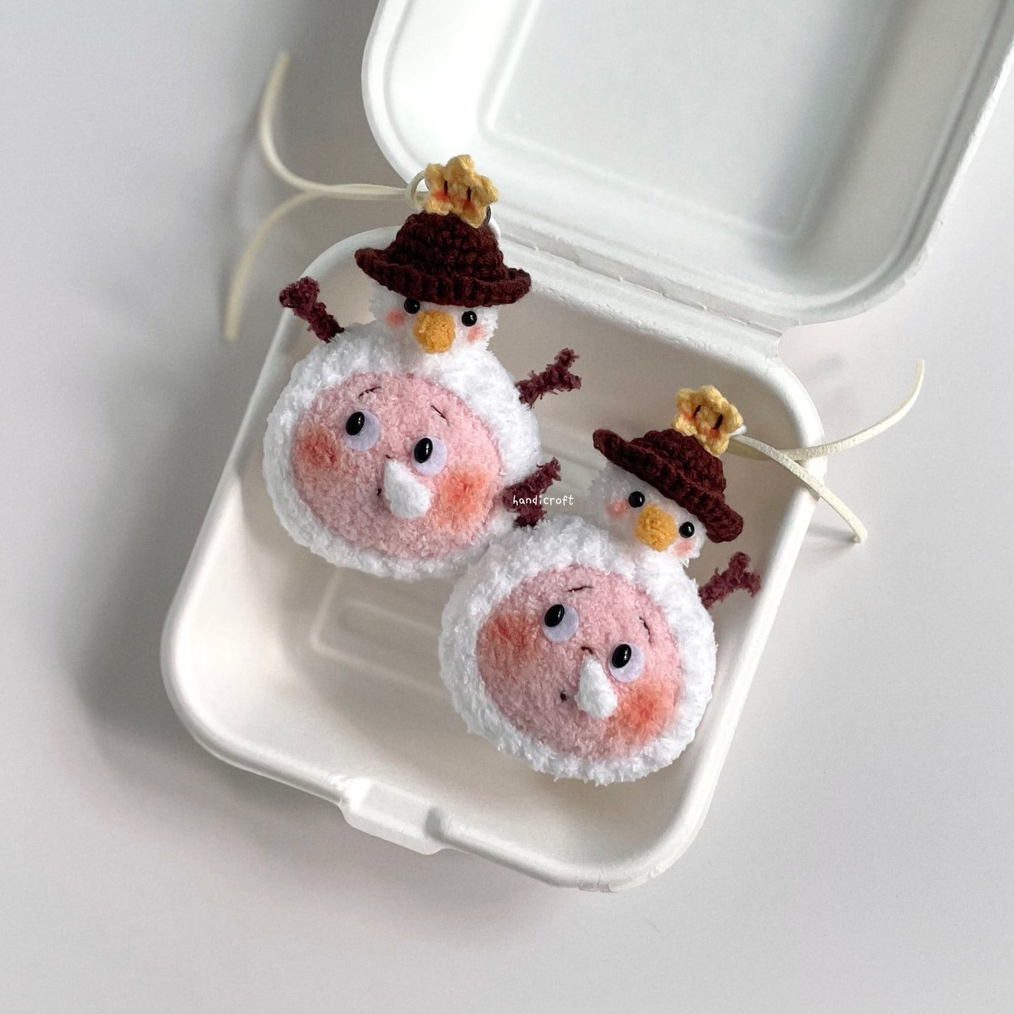 handicroft handmade crochet pop mart twinkle twinkle the gift from stars series figures plushies full collection Snowman Friend