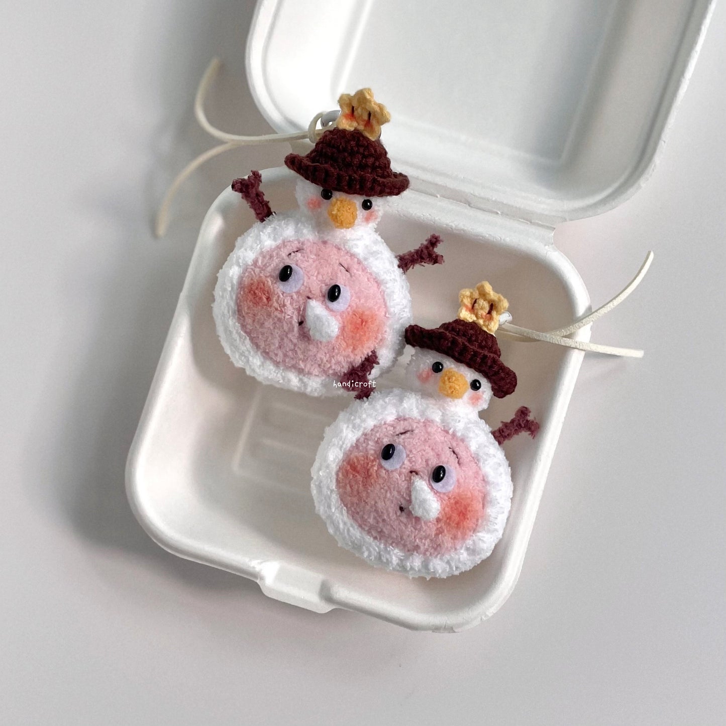 handicroft handmade crochet pop mart twinkle twinkle the gift from stars series figures plushies full collection Snowman Friend