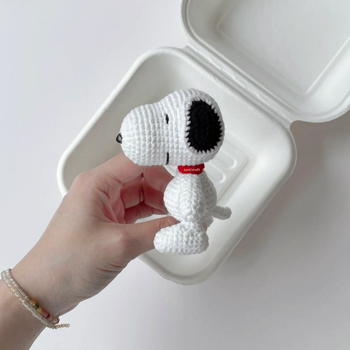 handicroft handmade crochet snoopy amigurumi plush keychain