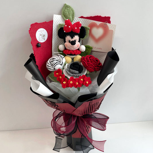handicroft handmade mouse crochet flower bouquet minnie moments