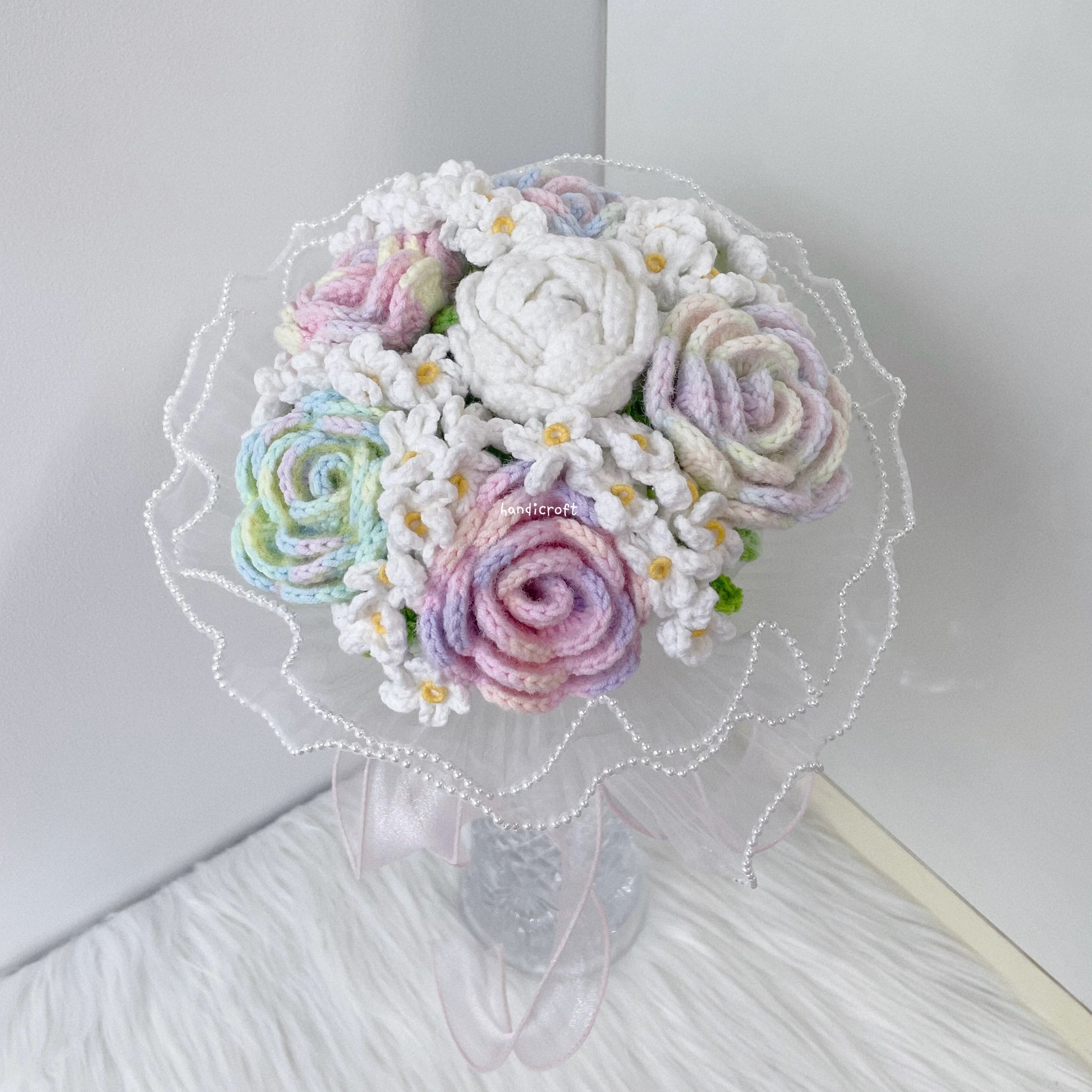 handicroft handmade special roses crochet flower bouquet pastel dreams