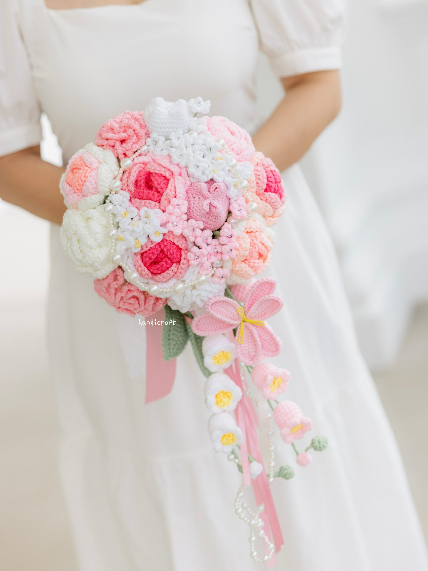 handicroft singapore handmade crochet flower bouquet pink bridal cascading wedding bouquet