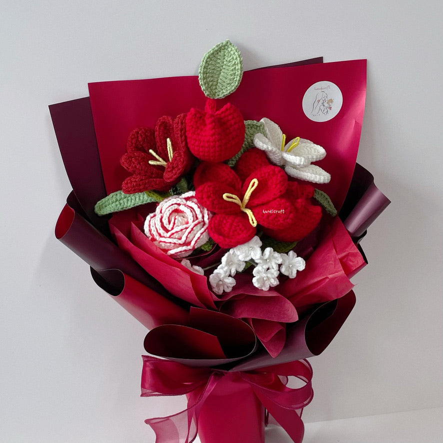 handicroft singapore handmade crochet flower bouquet tulip twinkle