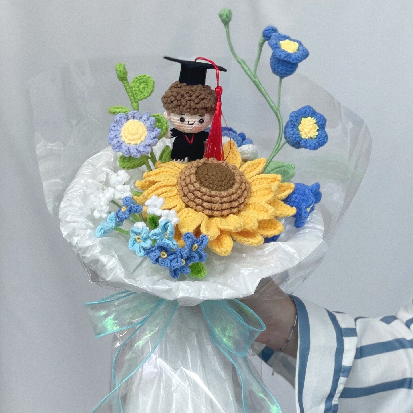 handicroft singapore handmade crochet graduation flower bouquet floral scholar jumbo sunflower blue