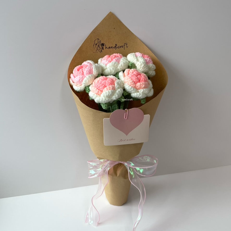 handicroft singapore handmade crochet ombre white pink roses flower bouquet limited time sale
