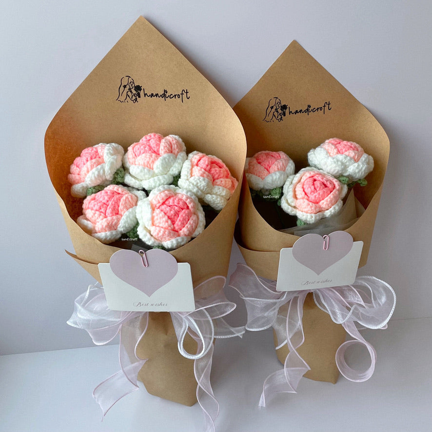 handicroft singapore handmade crochet ombre white pink roses flower bouquet limited time sale