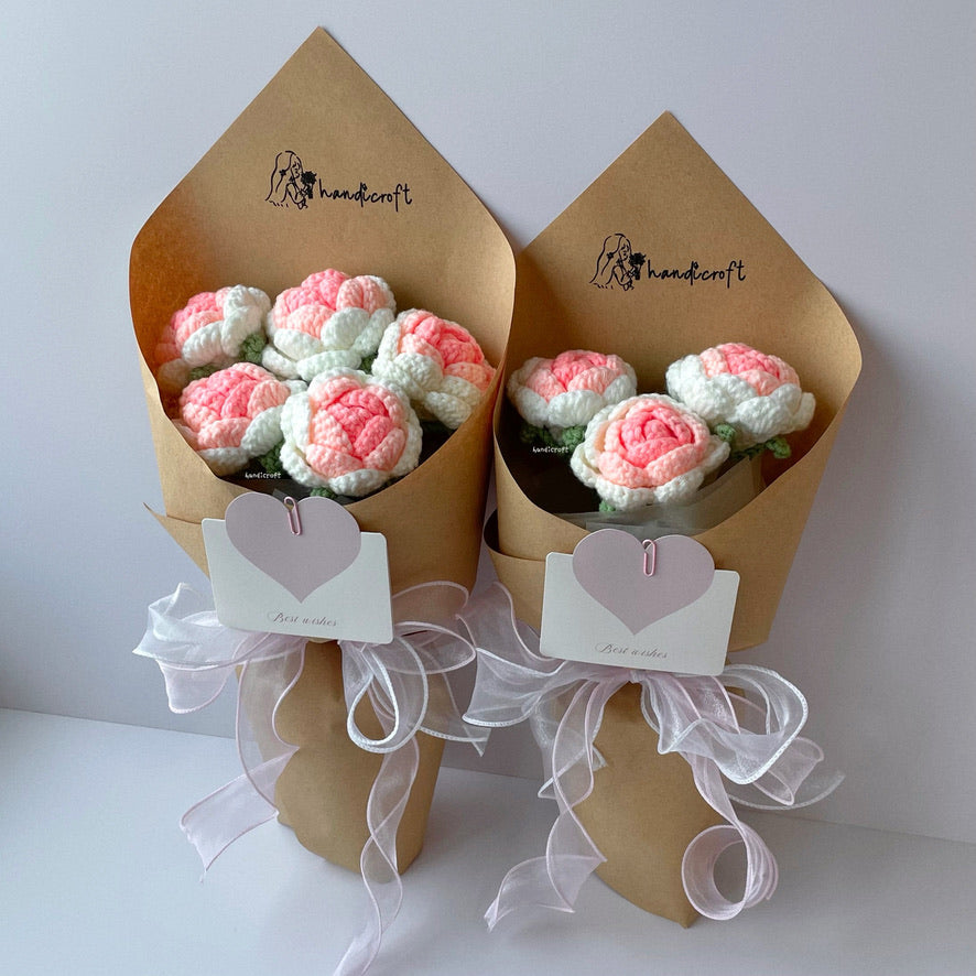 handicroft singapore handmade crochet ombre white pink roses flower bouquet limited time sale