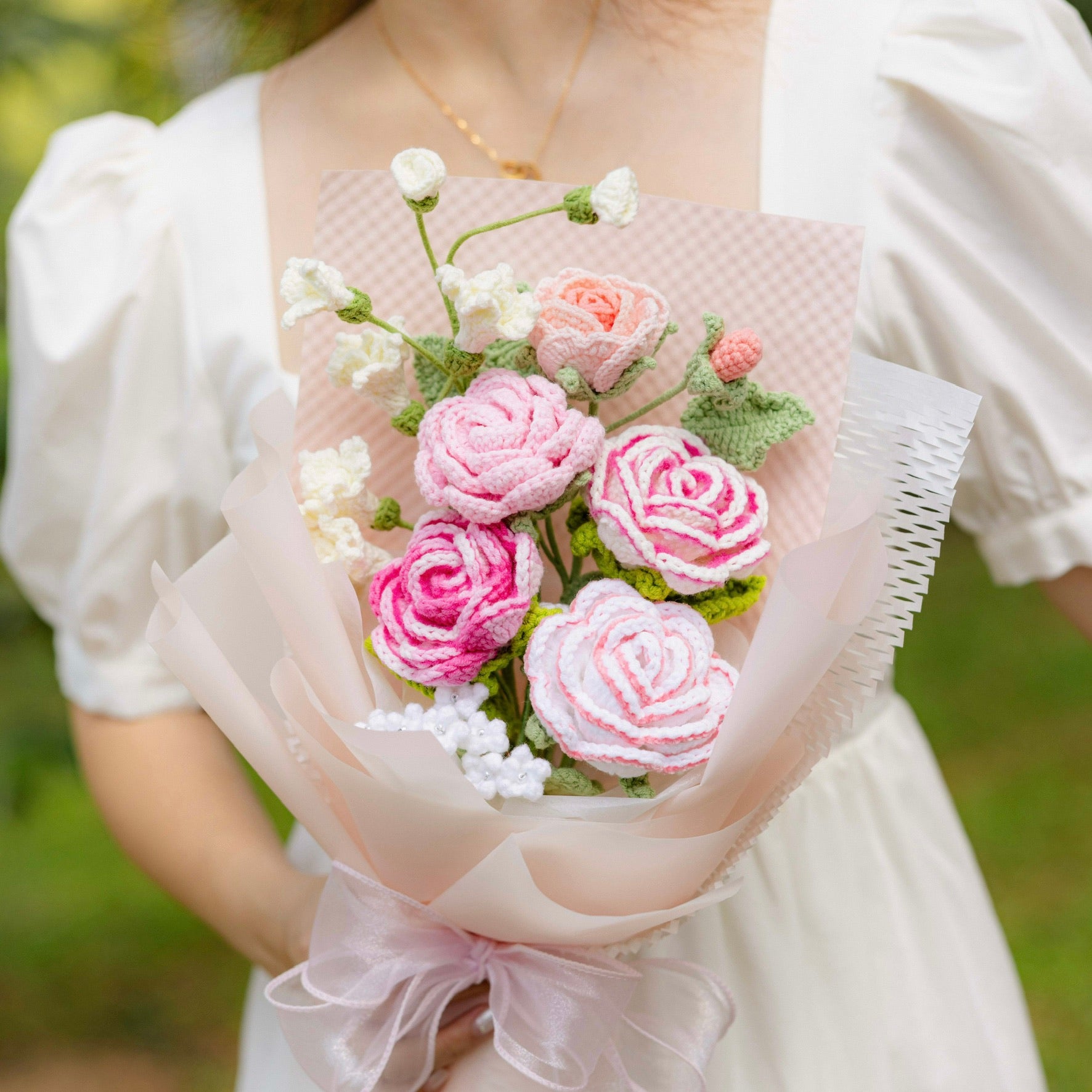 handicroft singapore handmade crochet special roses flower bouquet love story pink