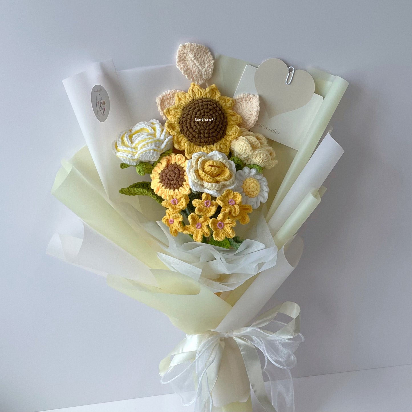 handicroft singapore handmade crochet yellow & white flower bouquet sunny appreciation