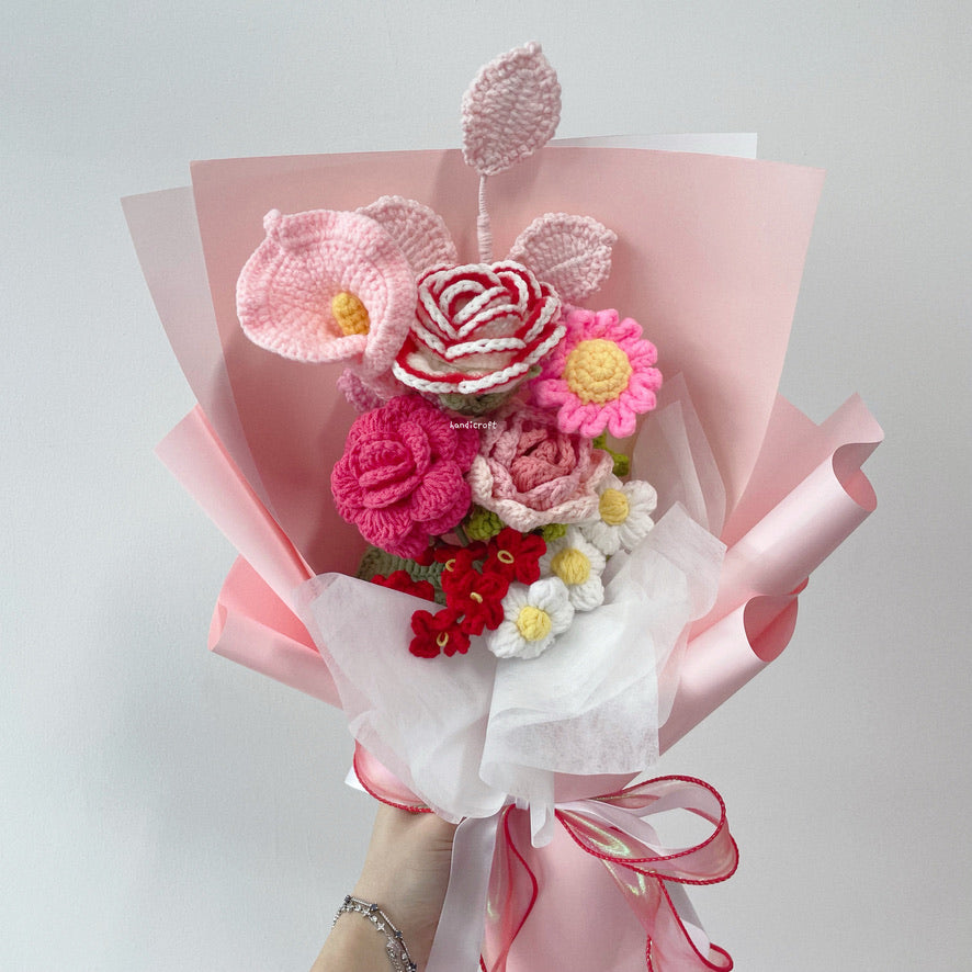 singapore handicroft crochet flower bouquet in bright pink and red love & glow