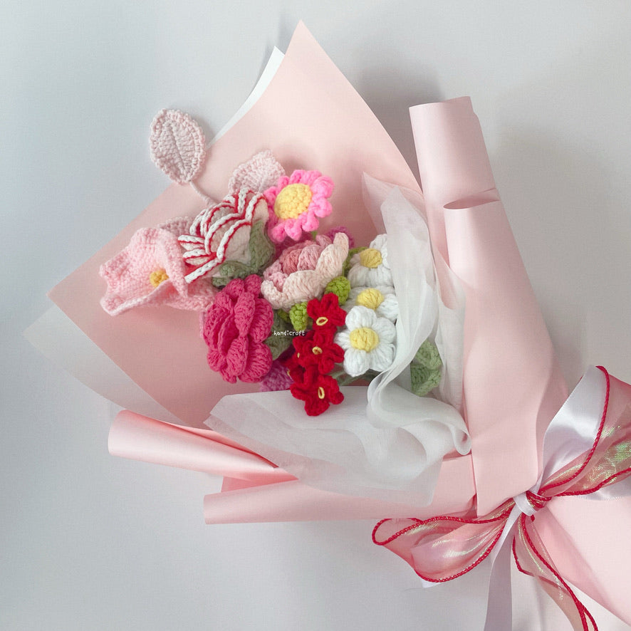 singapore handicroft crochet flower bouquet in bright pink and red love & glow