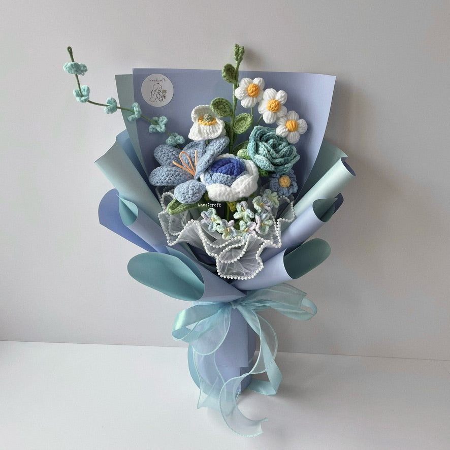 singapore handicroft handmade crochet flower bouquet blue & blooms