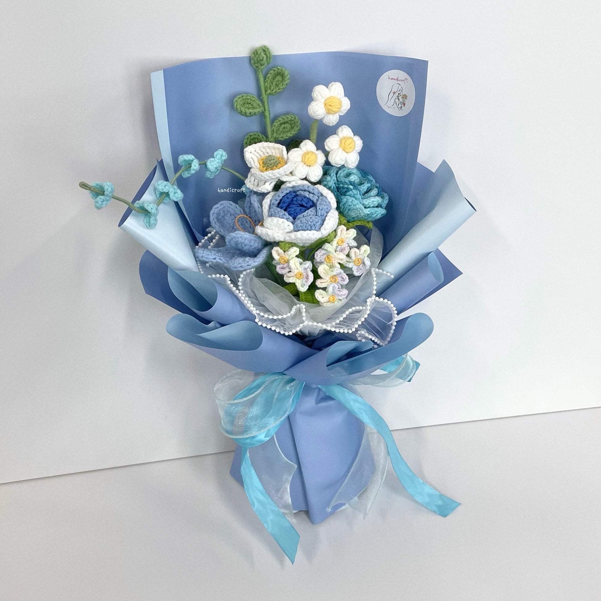 singapore handicroft handmade crochet flower bouquet blue & blooms