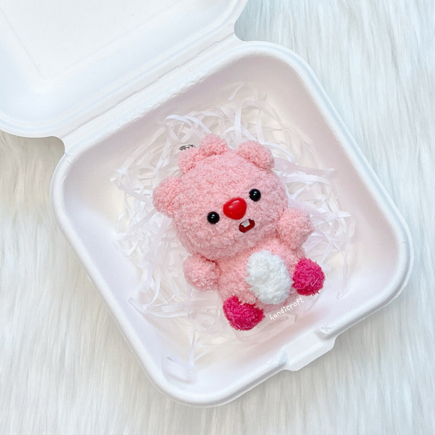 singapore handicroft handmade crochet loopy love pink amigurumi keychain