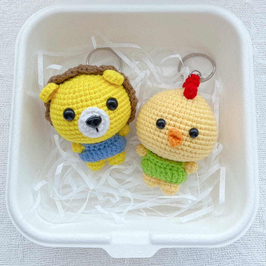 singapore handmade crochet big head animals amigurumi keychains lion chicken shiba