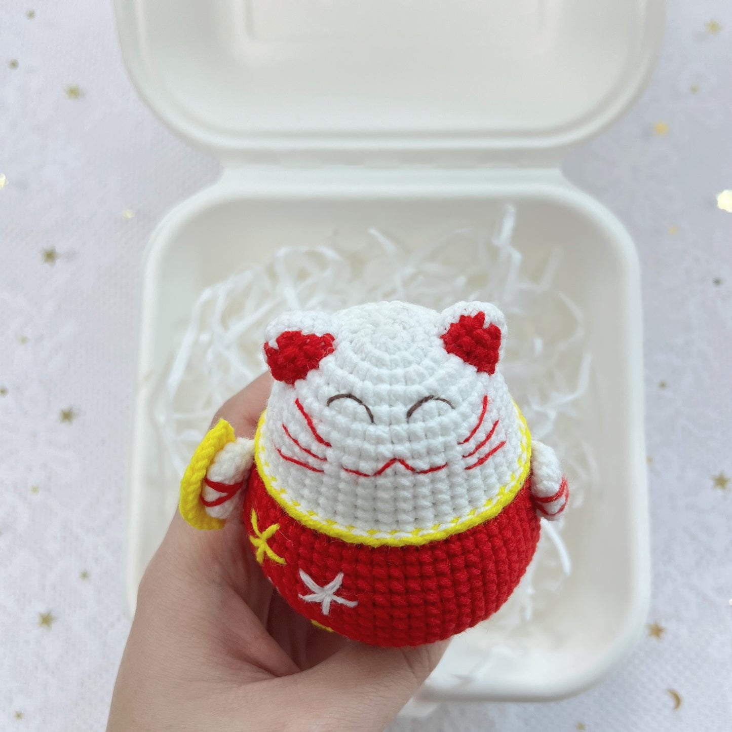 singapore handmade crochet maneki-neko fortune cat amigurumi keychain table display ζθ΄’η«