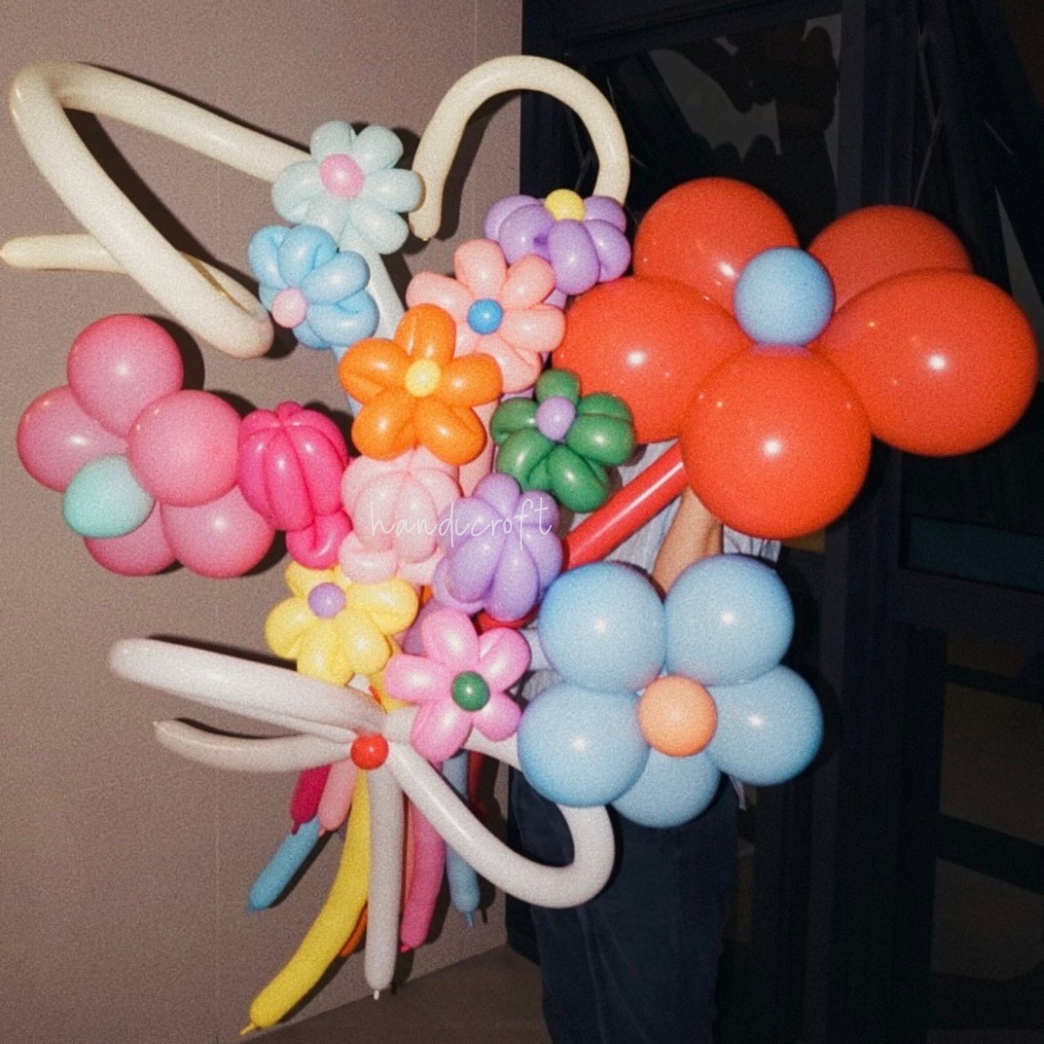 flower balloon bouquet