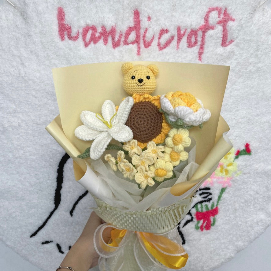 pooh of sunshine - yellow & white crochet flower bouquet ʕ •́؈•̀)🍯